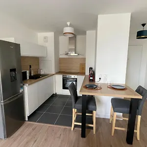 Apartamento Superbe T2 Proche De La Gare Rer Tgv Massy Palaiseau, Massy (Essonne)